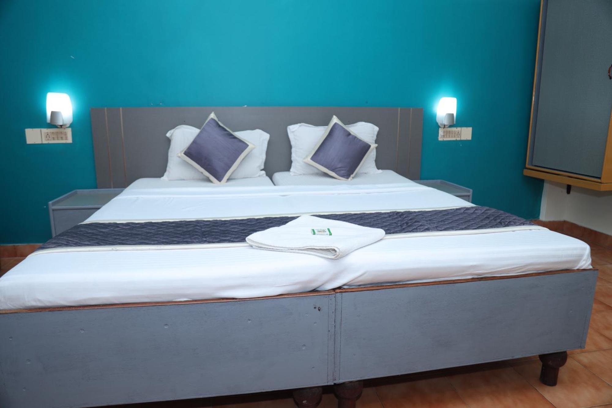 Grand Harmony Beach Resort Kovalam Dış mekan fotoğraf